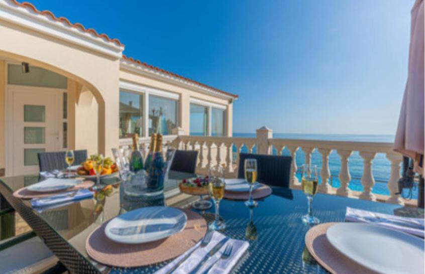 Bahia Verdosa Villa